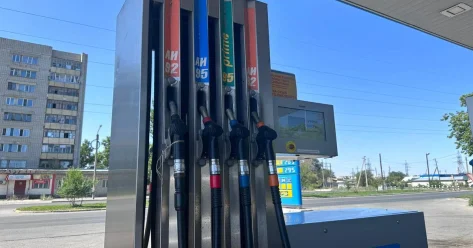 Может ли бензин подорожать на 100 тенге Минэнерго