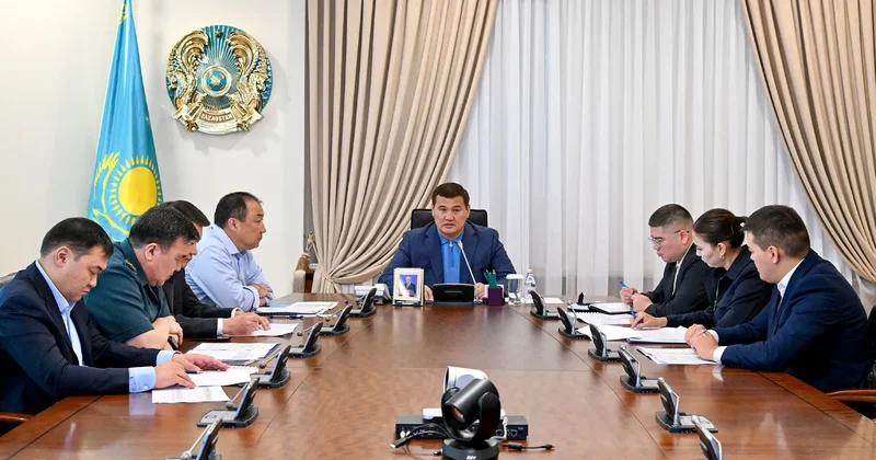 Үкіметте мемлекеттік шекарадағы автокөлік өткізу пункттеріндегі жағдай бойынша жедел кеңес өтті