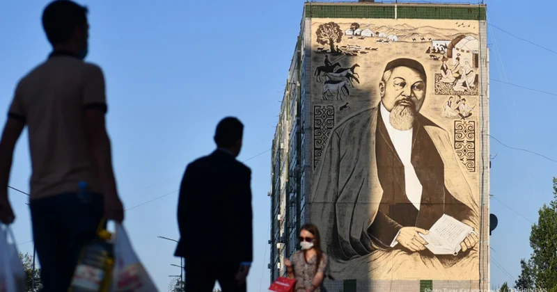 19 мыңға жуық Абай, 26 ауыл және 9 әйел: ұлы ақынның есімі туралы қызықты деректер