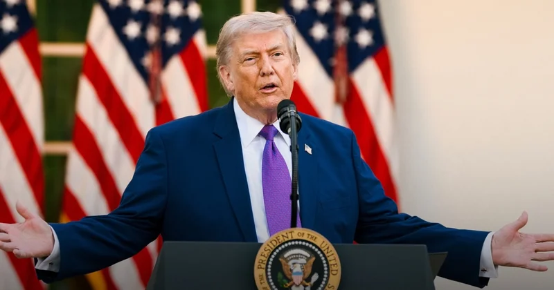 Трамп америкалықтарға 5 мың доллардан таратуға уәде берді