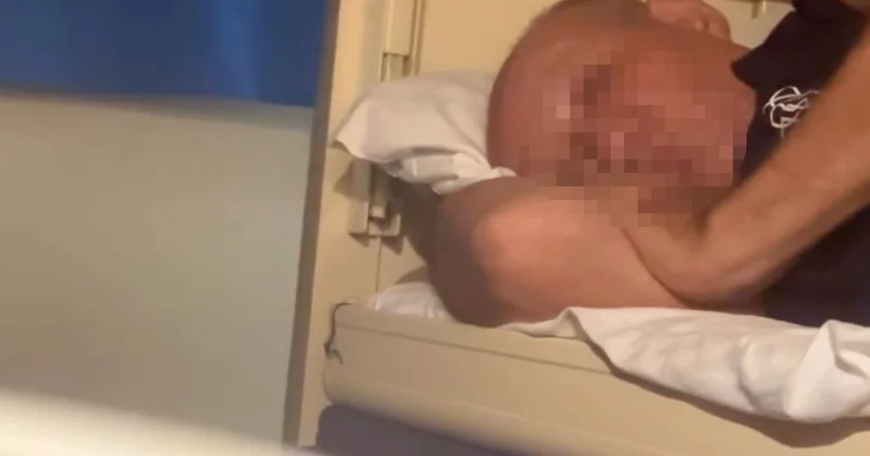 Показывал сердечко и посылал воздушные поцелуи : 69 летнего казахстанца наказали за приставания в поезде