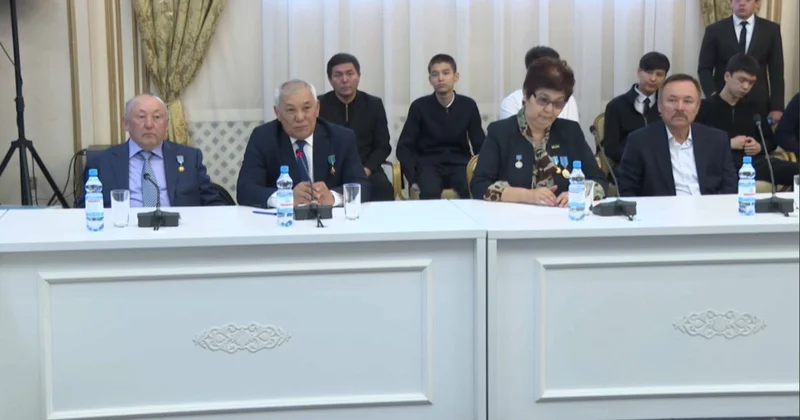 Павлодарда Еңбек ерлері бас қосты