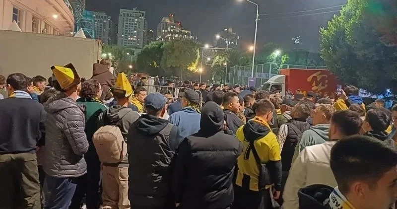 Вице министр Қайрат Реал Мадрид ойыны алдында жұрт неге дүрліккенін түсіндірді