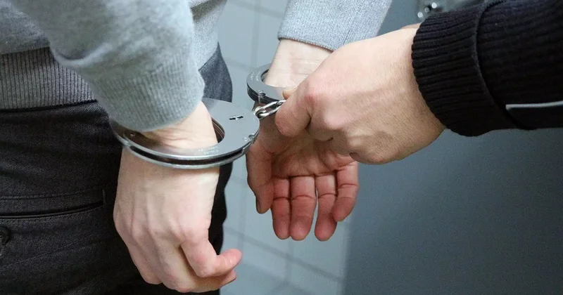 Салық төлеуден жалтарған күдікті Біріккен Араб Әмірліктерінен экстрадицияланды