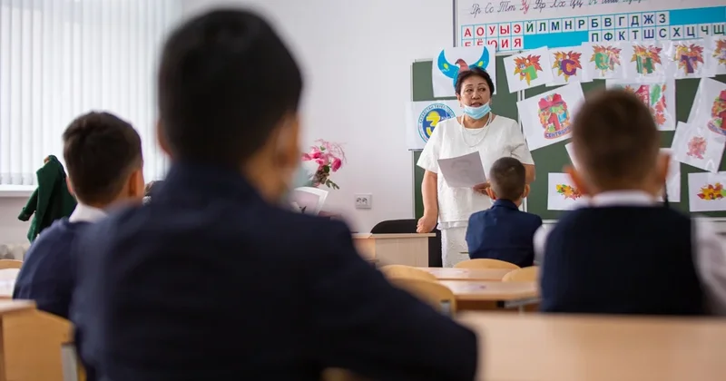 В Актау родителей переполошили сообщения о готовящихся терактах в школах