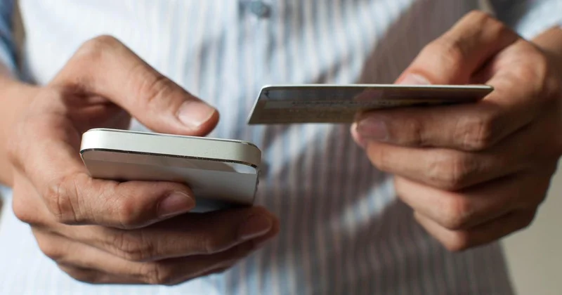 Казахстанский бизнесмен заявил о пропаже 3,2 млн тенге со счета в Банке ЦентрКредит