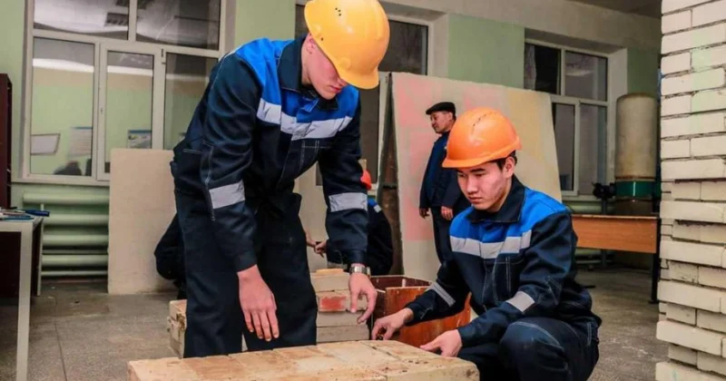 Год рабочих профессий: более 150 студентов колледжей прошли обучение за рубежом