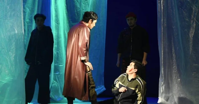 Астанада S.O.S қойылымы көрермен назарына ұсынылды