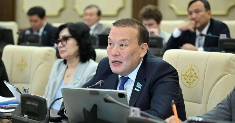 Ошибка, которую нужно исправить: мажилисмен о запрете самосвалов на автодорогах