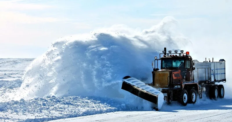 Непогода осложнит движение на трассах Казахстана