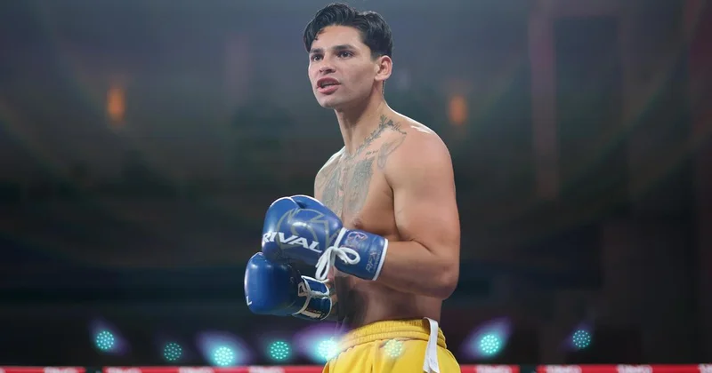 Американский боксер вновь раскритиковал Головкина, но извинился перед казахстанцами