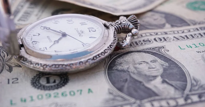 Доллар подорожал, вернув потерянные 19 тенге за четыре дня