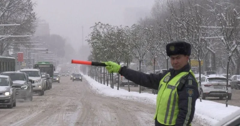 58 ДТП за одну ночь: полиция обратилась к водителям Алматы с предупреждением