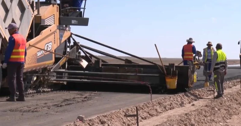 Қызылорда шекарасынан бастап 50 шақырым жолға асфальт төселді