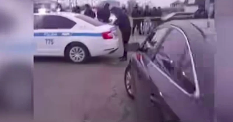 Атырауда автобус жүргізушісі баланы қағып кетті