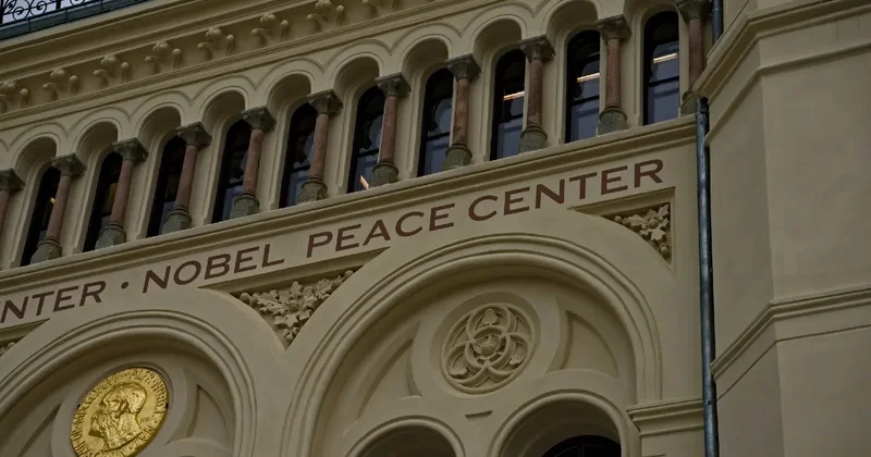 Нобелевскую премию мира нельзя передать Трампу Нобелевский комитет