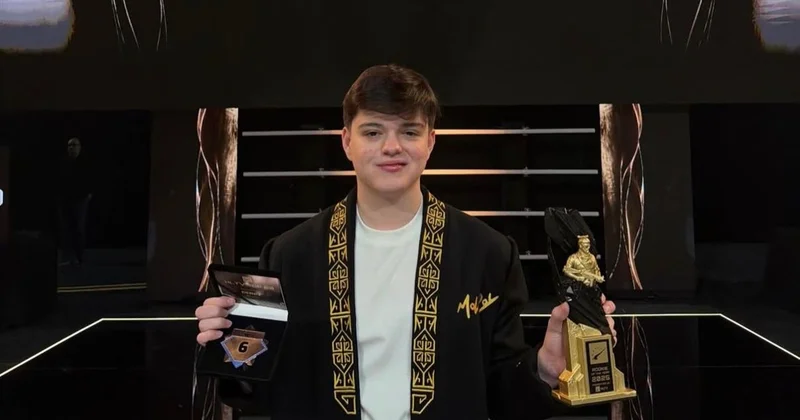 Қазақстандық киберспортшы HLTV нұсқасы бойынша әлемнің үздік дебютанты атанды