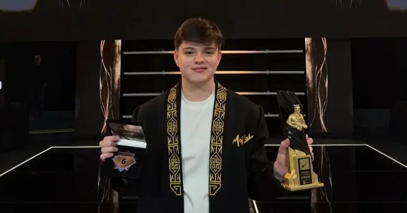 Казахстанец Данил Голубенко получил престижную киберспортивную премию
