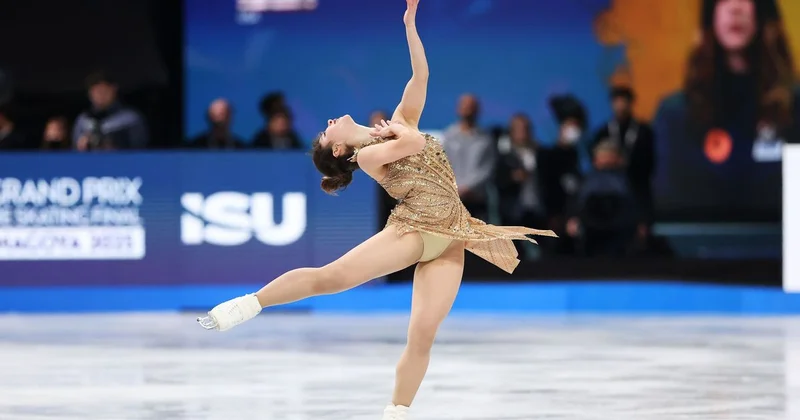 Отец чемпионки мира Алисы Лью рассказал, сколько денег вложил в карьеру дочери