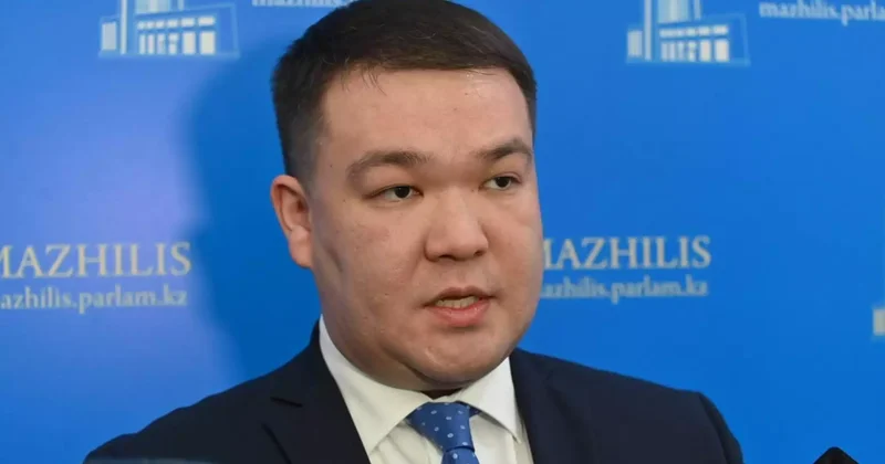 Жаңа мұнай өңдеу зауыты Ұлытау облысында салынуы мүмкін вице министр