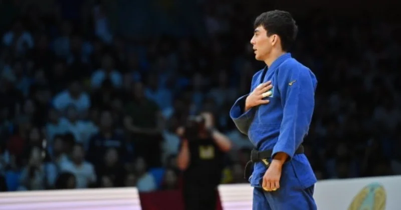 Дзюдошылар Парижде үш қолаға қол жеткізді