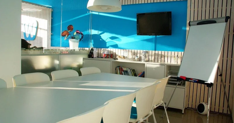 Мебель на 476 млн тенге планирует закупить управление госактивов Алматы