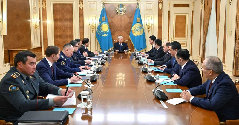 Президент провел совещание по вопросам защиты прав граждан и обеспечения общественного порядка