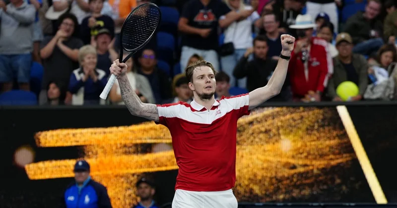 Александр Бублик выиграл первый матч на престижном турнире в Нидерландах