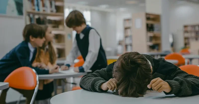 Балтамен шабуылдаған мектеп оқушысының анасы халыққа үндеу жасады