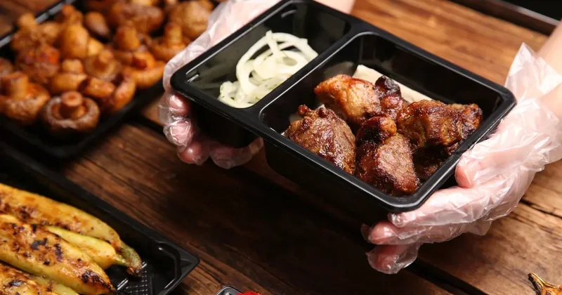 Рынок готовой еды в Казахстане: как дефицит времени у горожан формирует новую модель потребления