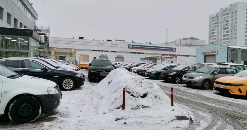 Петропавлдағы айып тұрағында 10 жылдан артық тұрған көліктер бар