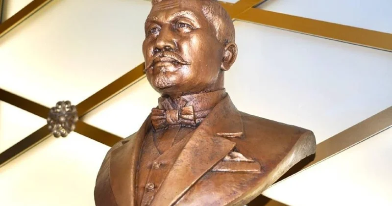 Мәскеуде Әлихан Бөкейхановқа бюст орнатылды