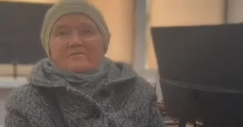 Павлодарке не дали снять и перевести 5 млн тенге