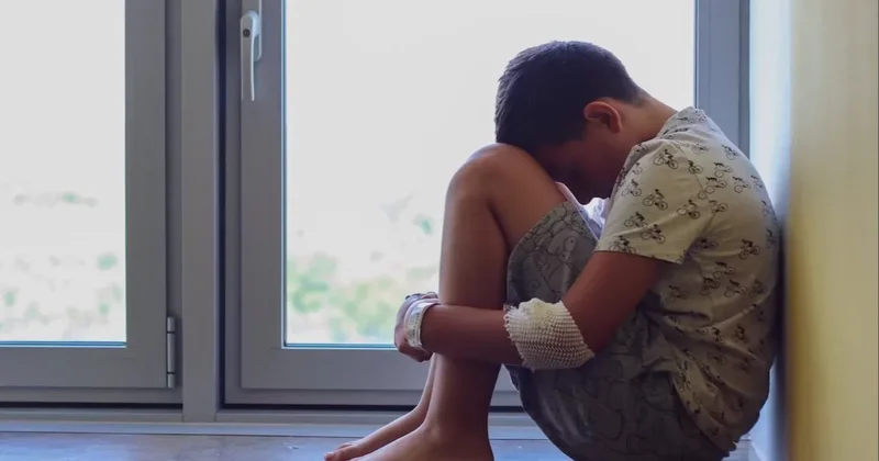 Мать особенного ребёнка пожаловалась на избиение в коррекционном центре в Актау