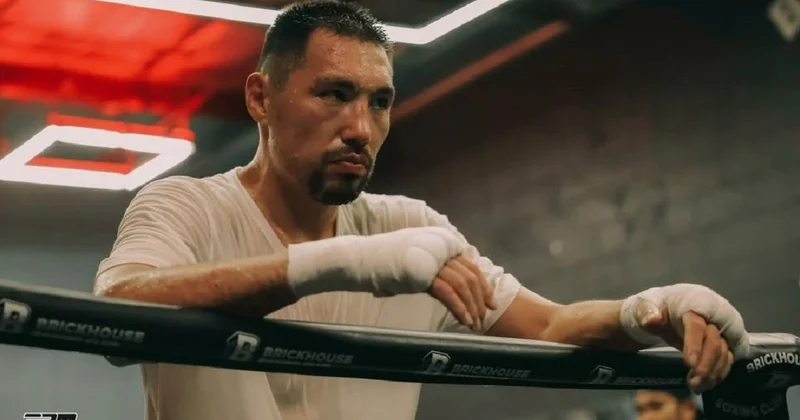 Жанибек Алимханулы официально лишен титула чемпиона IBF