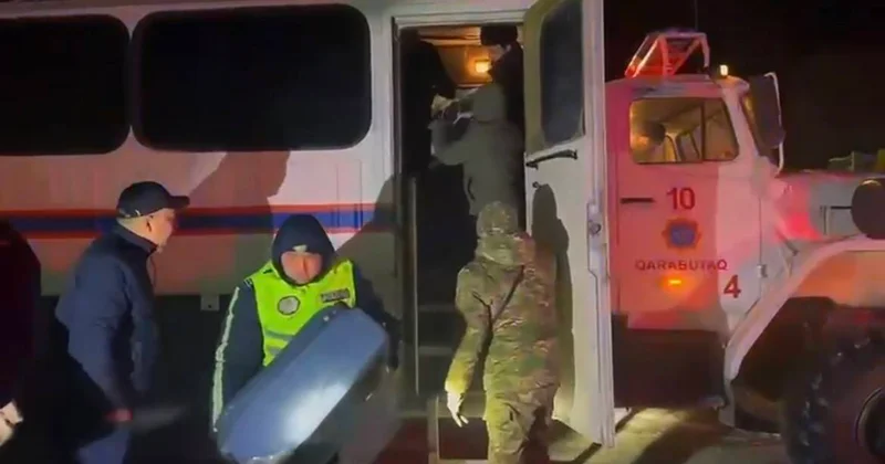 Более 30 иностранцев чуть не застряли на трассе в Актюбинской области