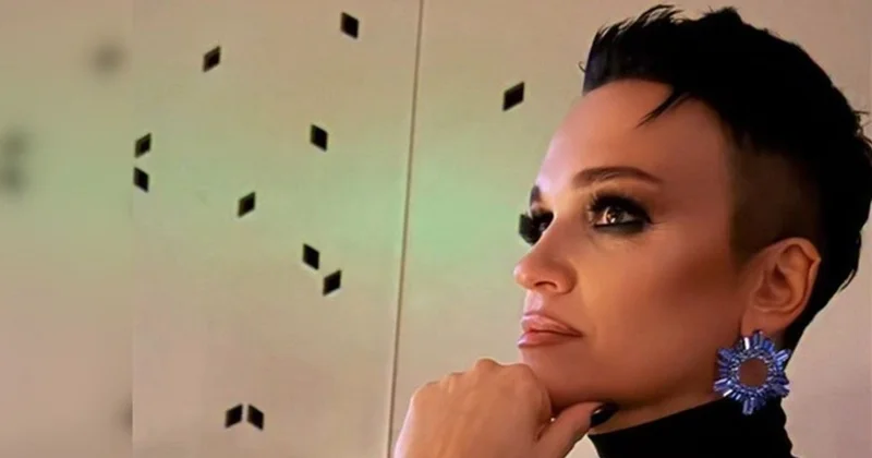 45 летняя Слава кардинально сменила имидж после скандала на концерте