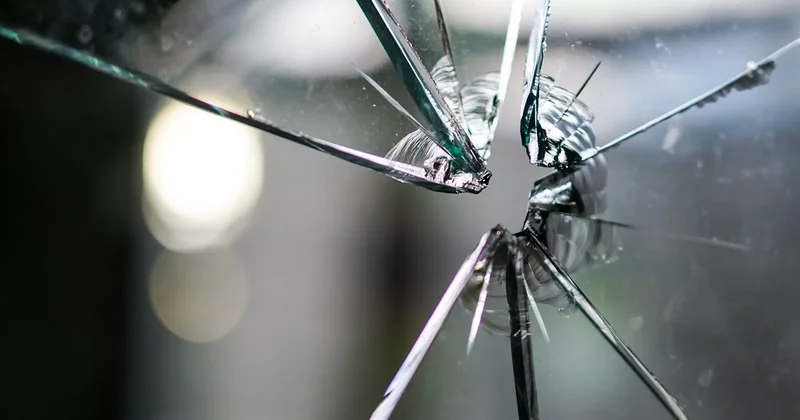 Ақтөбе облысында жол апаты болды: бір адам көз жұмып, үшеуі зардап шекті