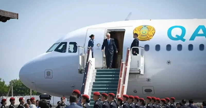 Касым Жомарт Токаев прибыл с рабочим визитом в Узбекистан