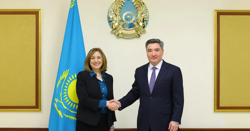 Экономикалық әріптестік нығая береді