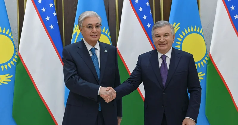 Мемлекет басшысы мен Өзбекстан Президенті бейресми кездесу өткізді