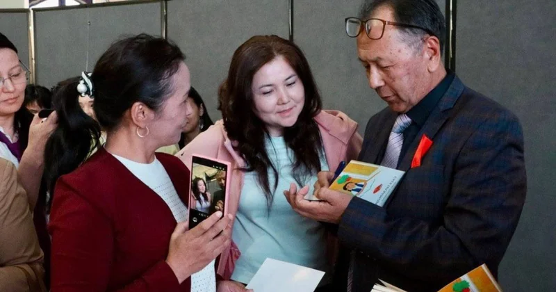 Момақан қыз оқырман олжасы