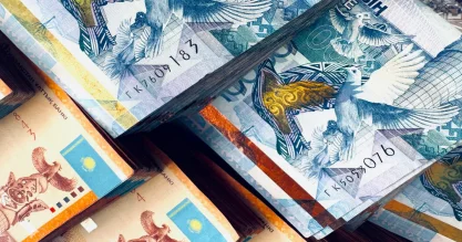 Доллар подешевел на торгах 11 августа
