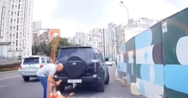 Отправил в нокаут : конфликт двух автомобилистов попал на видео в Алматы