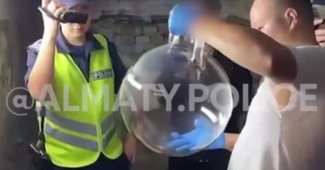 Подпольную нарколабораторию ликвидировали в одном из гаражей Алматы