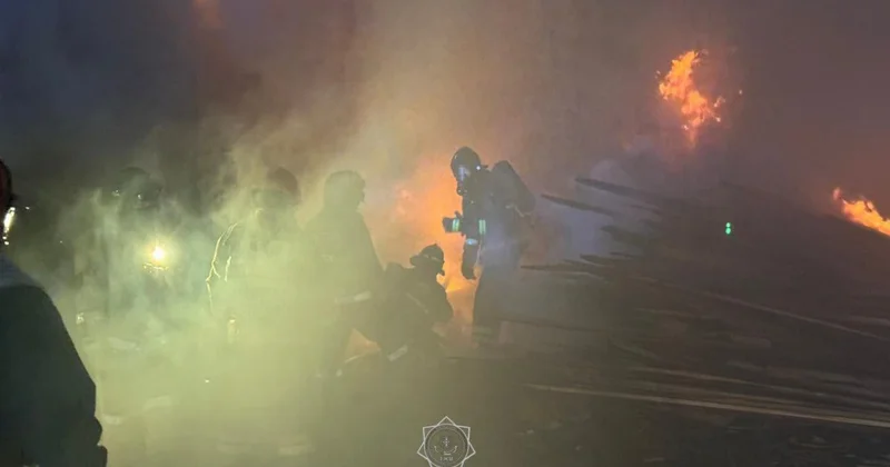 Крупный пожар произошел в Кокшетау (ВИДЕО)
