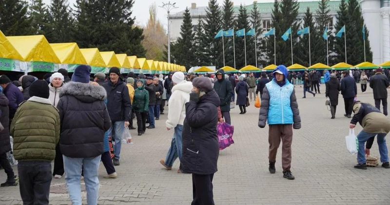 В Кокшетау прошла сельскохозяйственная ярмарка: представлено свыше 200 тонн фермерской продукции