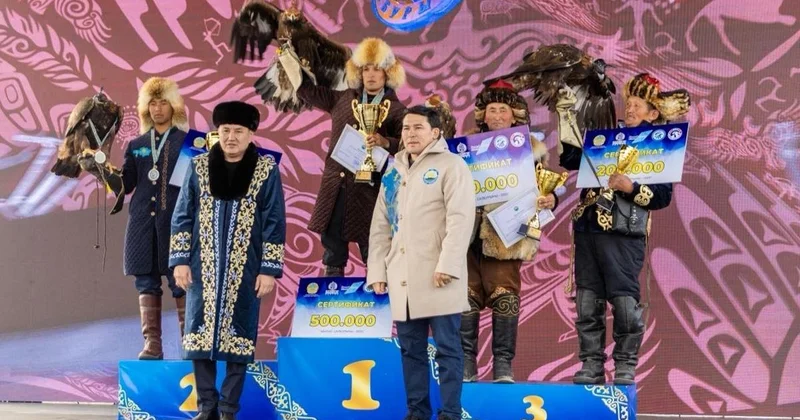 В ВКО собрались мастера соколиной охоты со всего мира