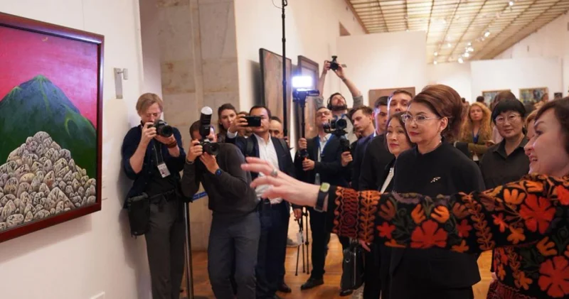 Мәскеуде қазақ өнерінің мерекесі: Третьяков галереясында Қазақстан өнерінің жауһарлары көрмесі ашылды