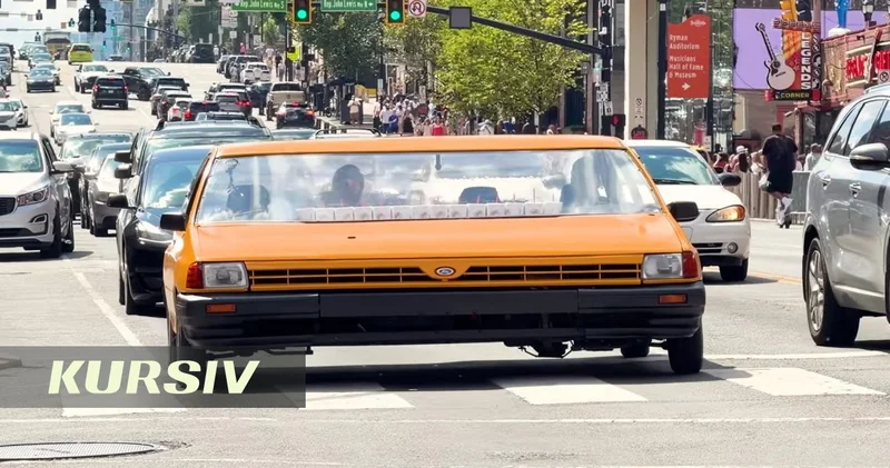 В США сделали Ford Festiva шириной 3 метра с двумя рулями